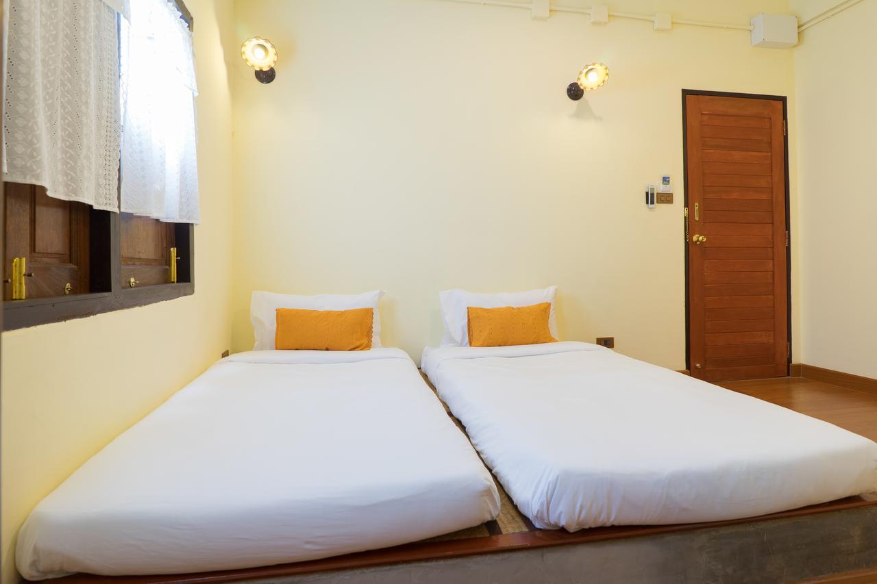 Bed and Breakfast Manon Sleepeatdrink Чиангмай Экстерьер фото